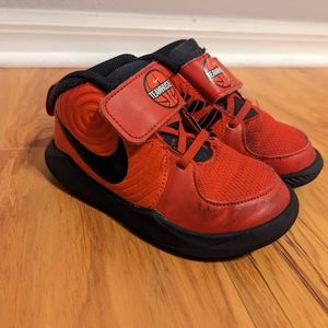 Toddler Nike red sneakers. Size 10c basketball